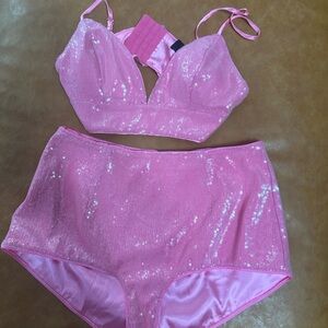SPARKLE AND SHINE SEQUIN BRALETTE - size S